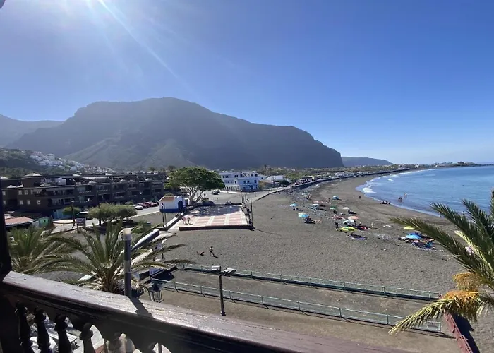Apartment La Playa 2 B *