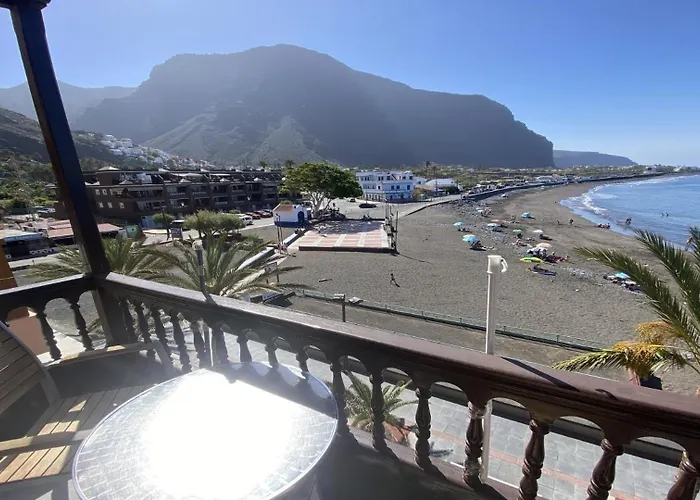 La Playa 2 B Apartment