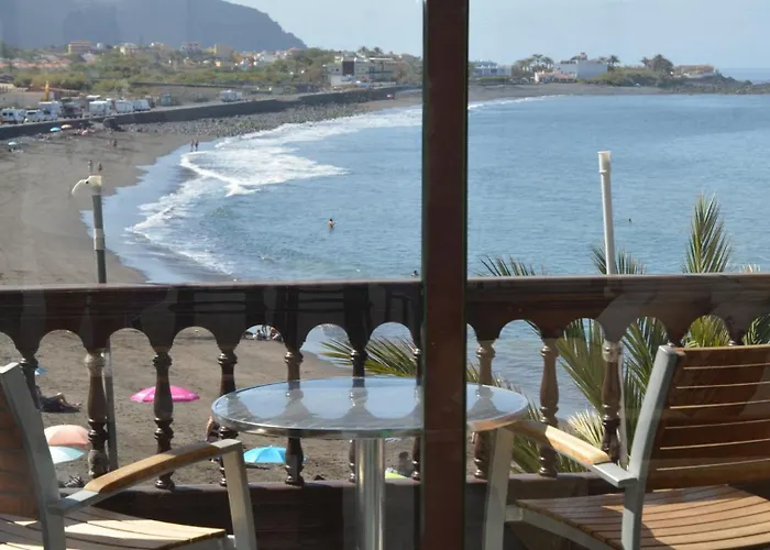 La Playa 2 B Apartment